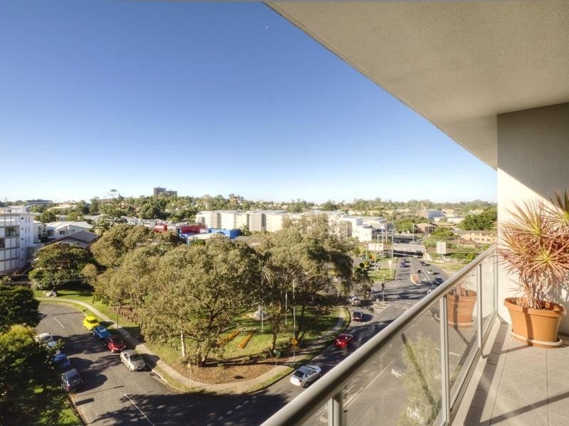 36/8 Belgrave Road, Indooroopilly QLD 4068