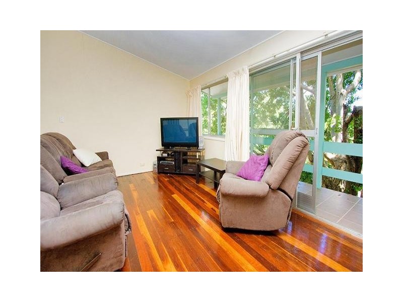 46 Almeida Street, Indooroopilly QLD 4068