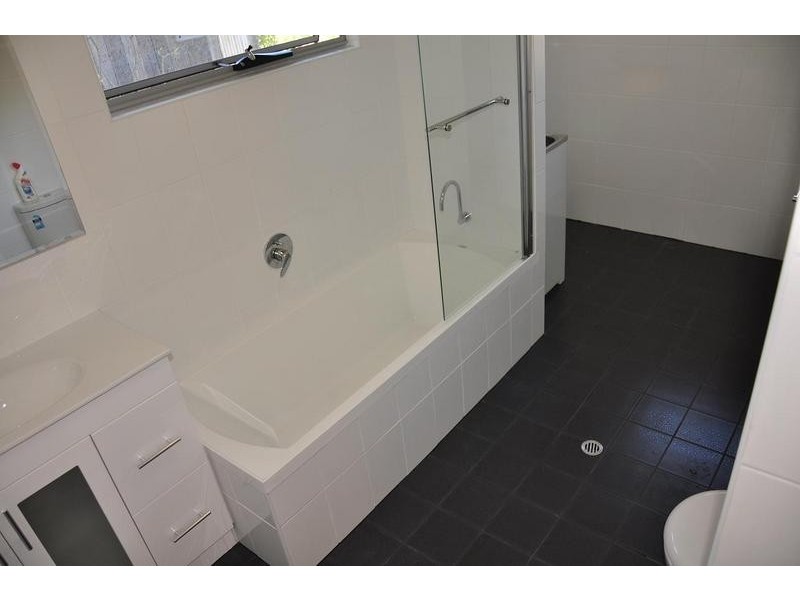 12 Bond St, West End QLD 4101