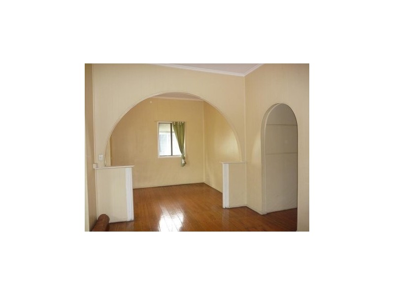 105 Wellington Rd, East Brisbane QLD 4169