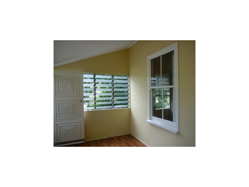 105 Wellington Rd, East Brisbane QLD 4169