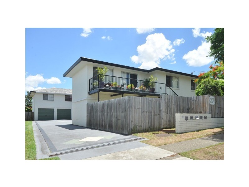 4/27 Denman St, Greenslopes QLD 4120