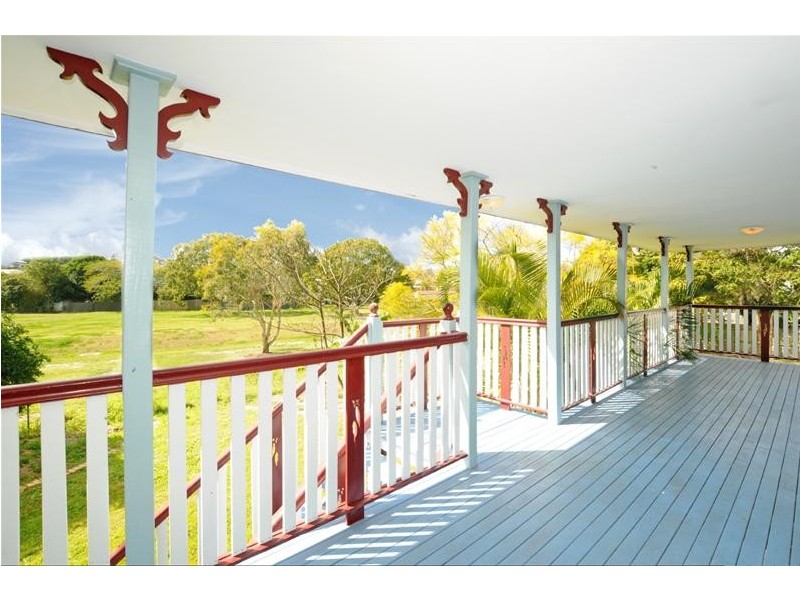 23 Burke St, Coorparoo QLD 4151