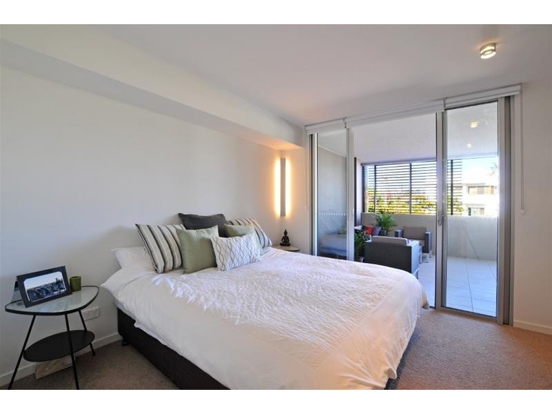 2204/55 Forbes Street, West End QLD 4101
