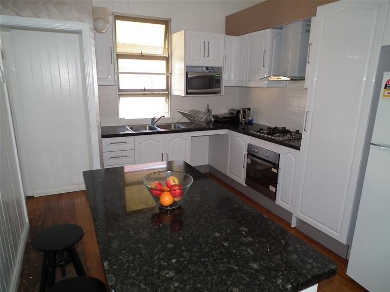 58 Hetherington Street, Herston QLD 4006