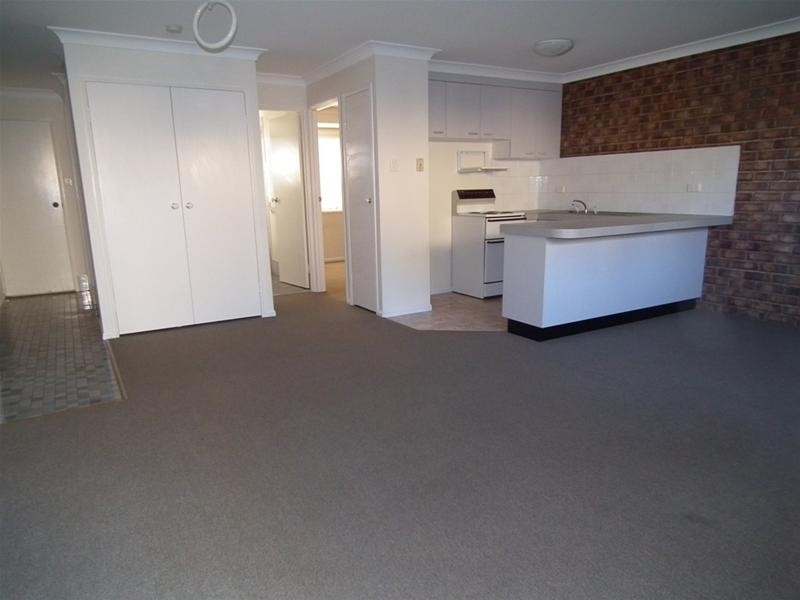 1/11 Emsworth Street, Wynnum QLD 4178