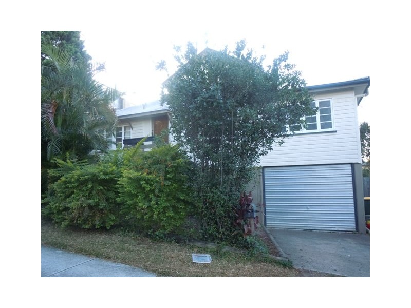 8 Pioneer St, Toowong QLD 4066