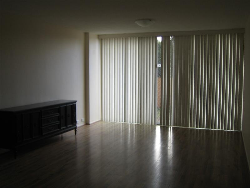 1/183 Nursery Road, Holland Park West QLD 4121