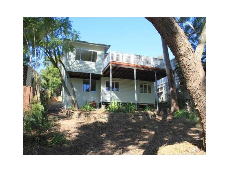 176 Hawken Drive, St Lucia QLD 4067