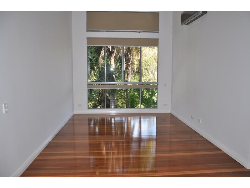 35 Picasso St, Carina QLD 4152