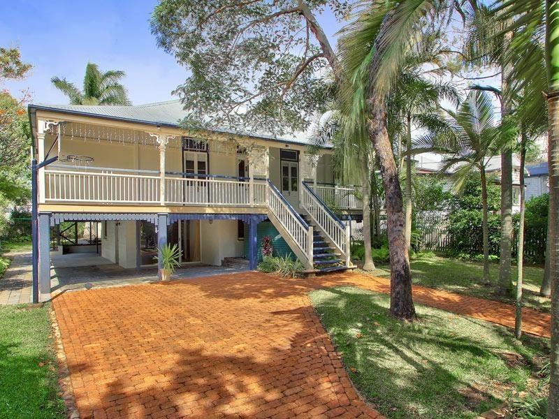 25 Laurel Street, Highgate Hill QLD 4101