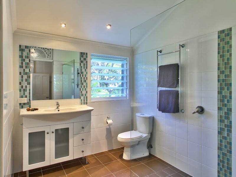 25 Laurel Street, Highgate Hill QLD 4101