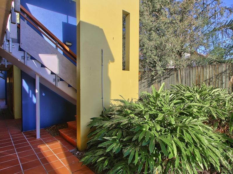 2/30 Cork Street, Yeronga QLD 4104