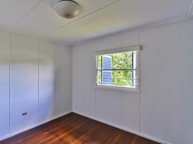 19 Baynes Street, Highgate Hill QLD 4101