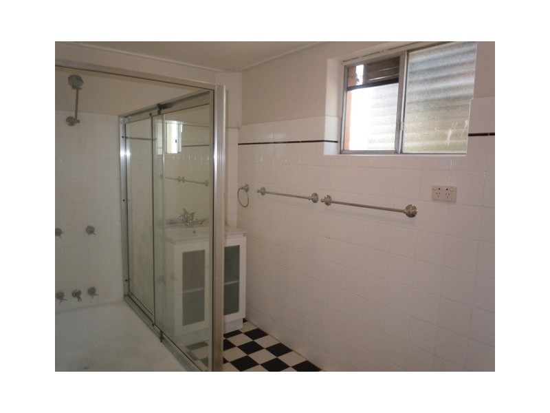 1/35 Qualtrough Street, Woolloongabba QLD 4102