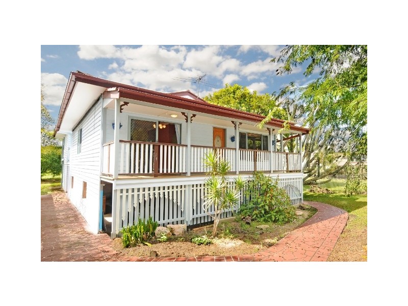 23 Burke Street, Coorparoo QLD 4151