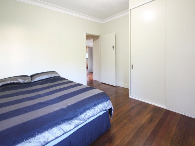 120 Junction Road, Morningside QLD 4170