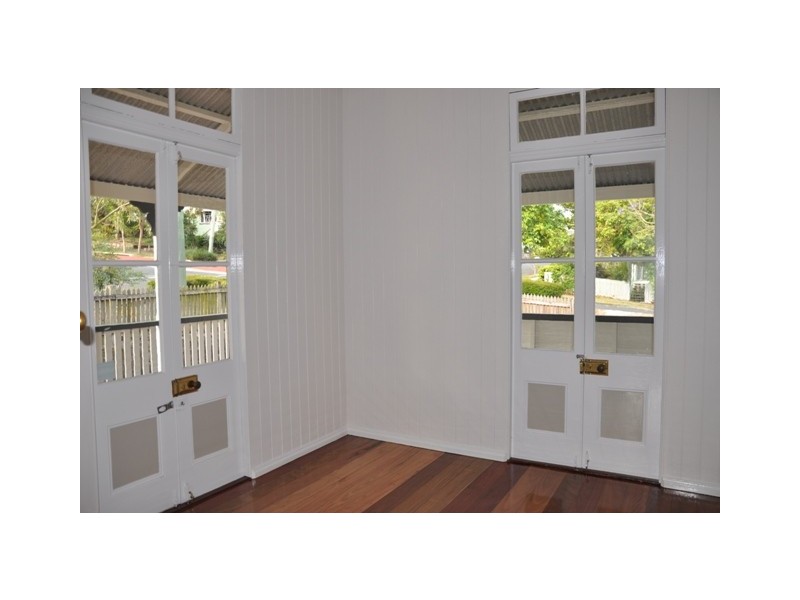 113 Gray Rd, West End QLD 4101