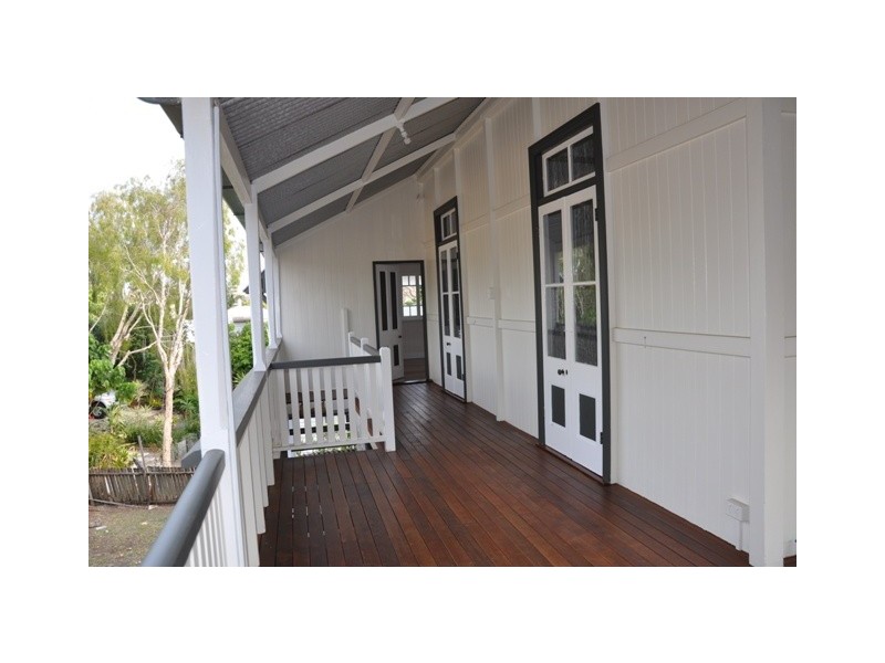 113 Gray Rd, West End QLD 4101