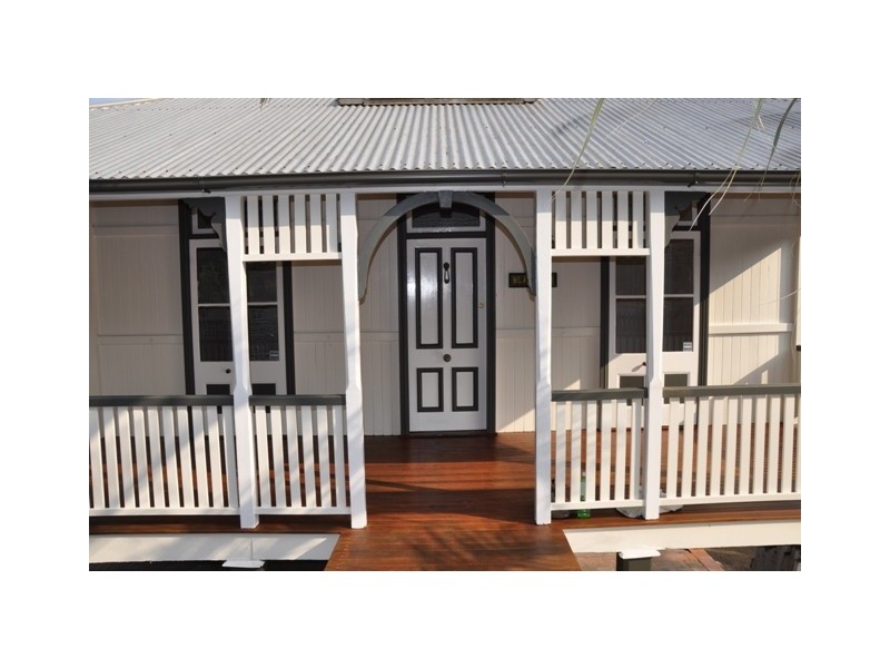 113 Gray Rd, West End QLD 4101