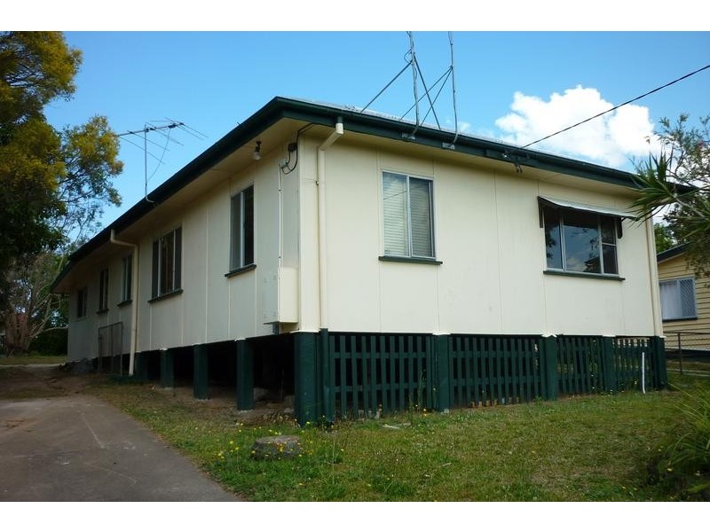 28 BROOKS ST, Camp Hill QLD 4152