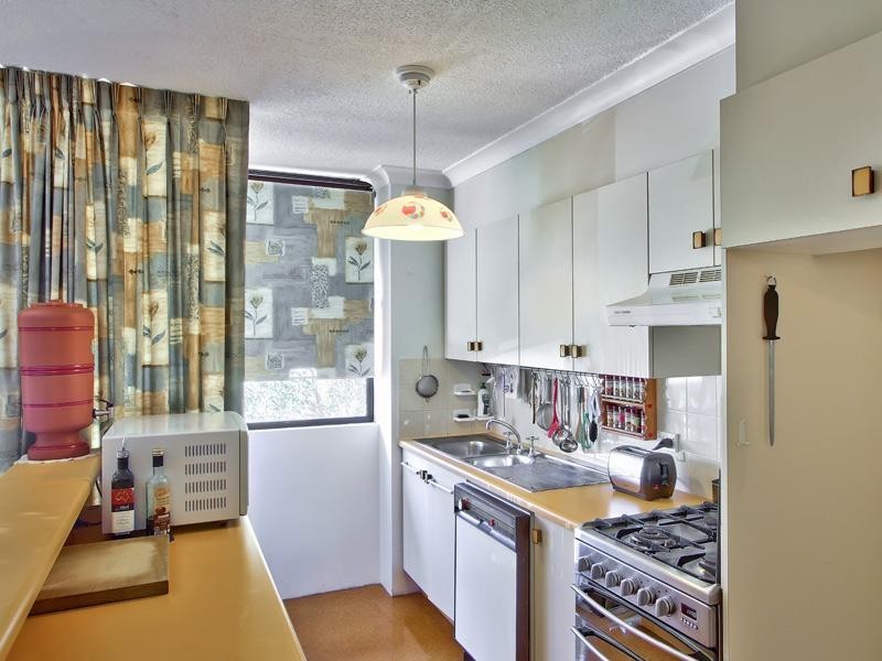 26/20 McConnell Street, Spring Hill QLD 4000