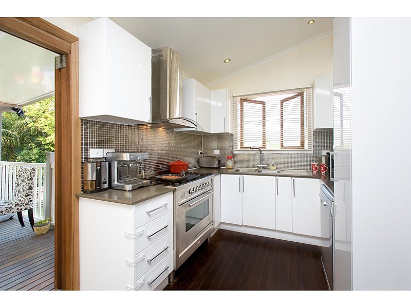 33 Muriel Avenue, Moorooka QLD 4105