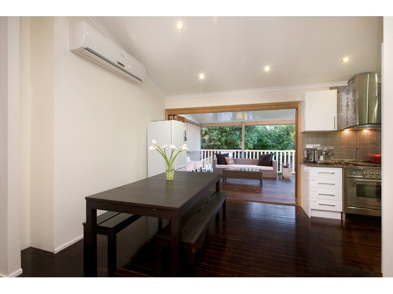 33 Muriel Avenue, Moorooka QLD 4105