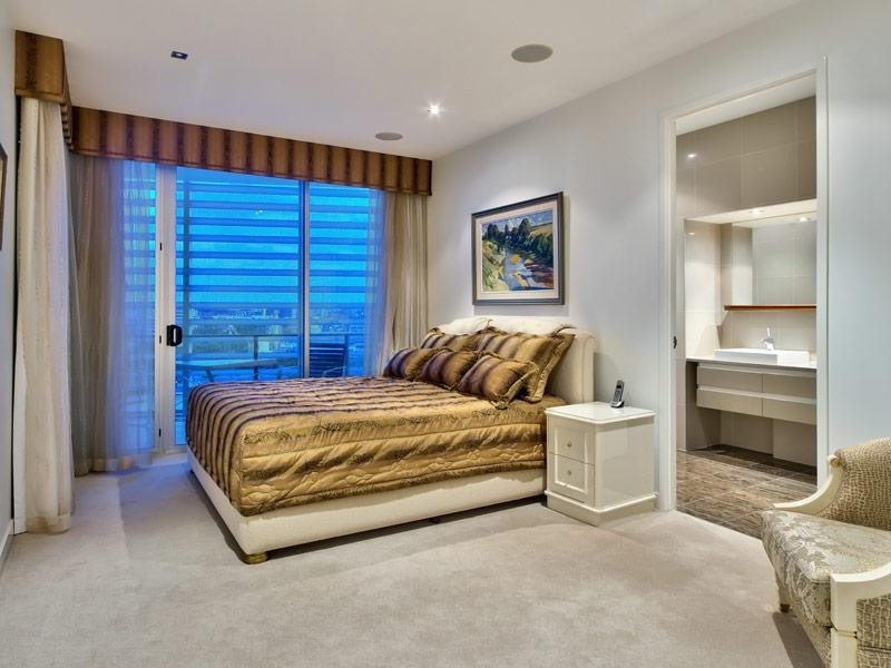 46/205 Coronation Drive, Milton QLD 4064