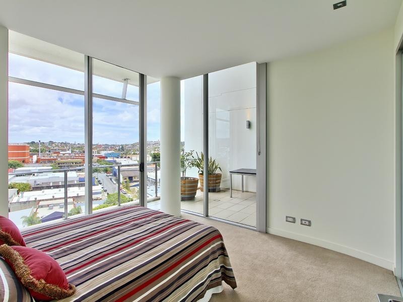 46/205 Coronation Drive, Milton QLD 4064