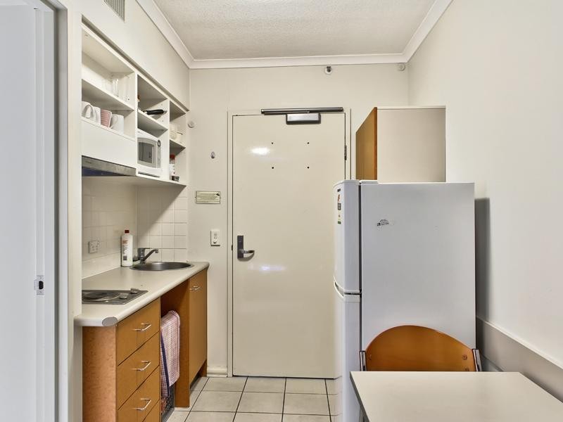 907/9 Castlebar Street, Kangaroo Point QLD 4169