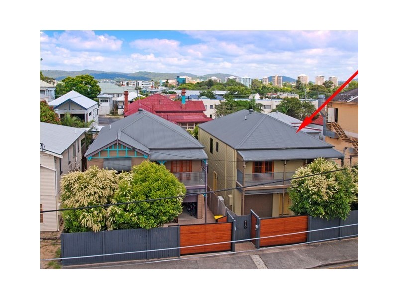 9 Paris St, West End QLD 4101