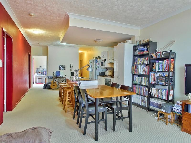 11/3 Heaslop Street, Woolloongabba QLD 4102