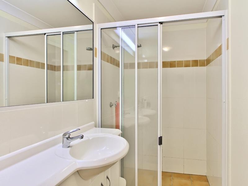 11/3 Heaslop Street, Woolloongabba QLD 4102