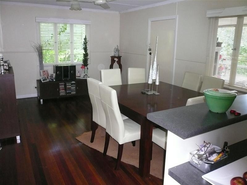 9 Newnham Road, Mount Gravatt East QLD 4122