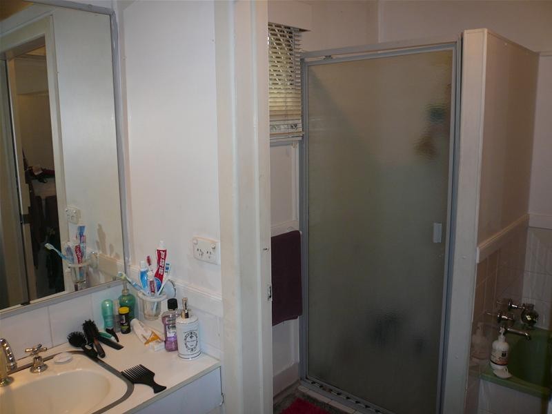 9 Newnham Road, Mount Gravatt East QLD 4122