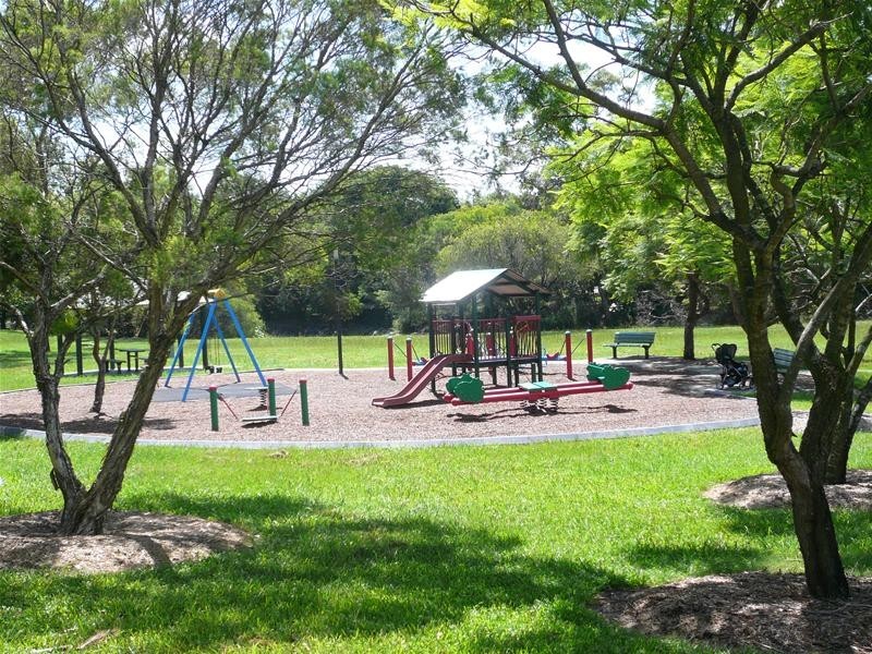 9 Newnham Road, Mount Gravatt East QLD 4122