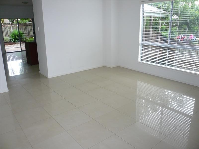 2/69 Koala Road, Moorooka QLD 4105