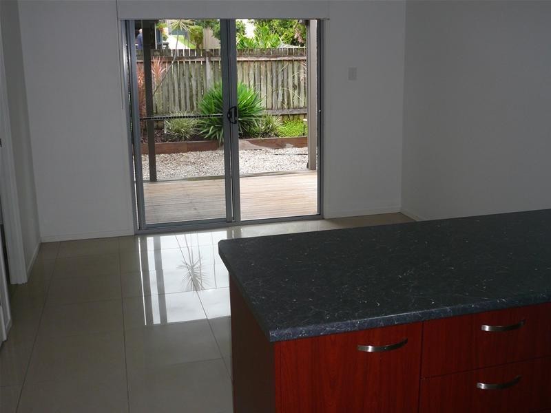 2/69 Koala Road, Moorooka QLD 4105