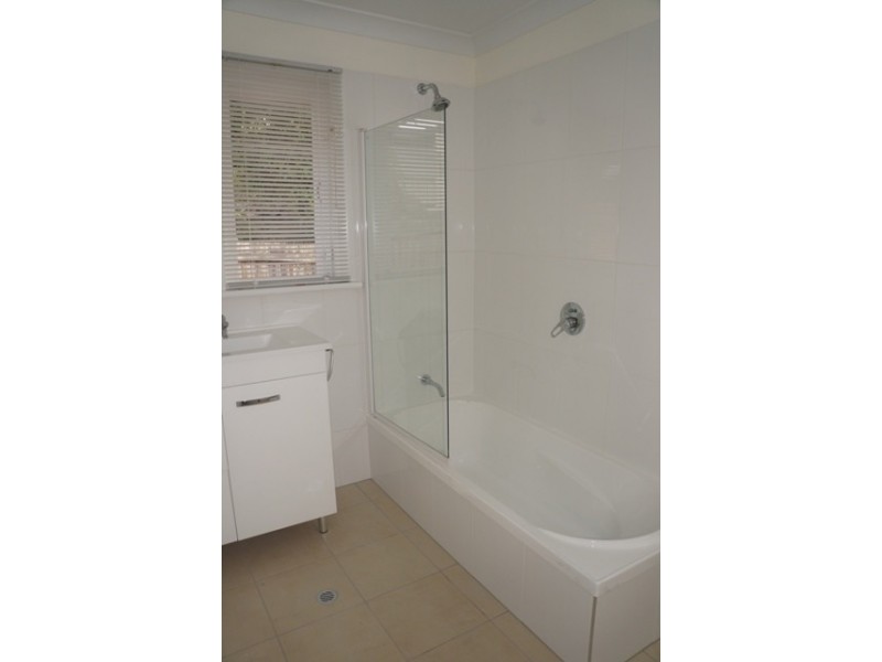 4/40 Barker Street, East Brisbane QLD 4169