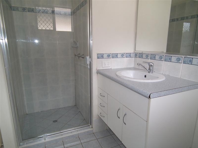 97 Sherwood Road, Rocklea QLD 4106