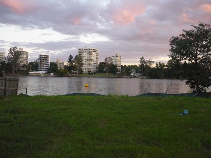 11 Avebury Street, West End QLD 4101