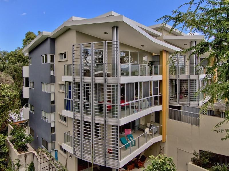 10/137 Dornoch Terrace, Highgate Hill QLD 4101