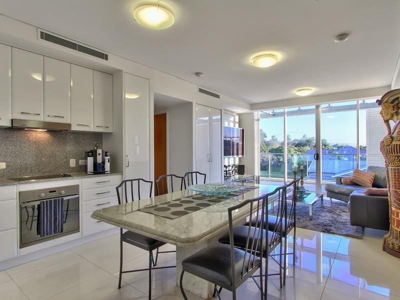 307/26 Mollison Street, South Brisbane QLD 4101