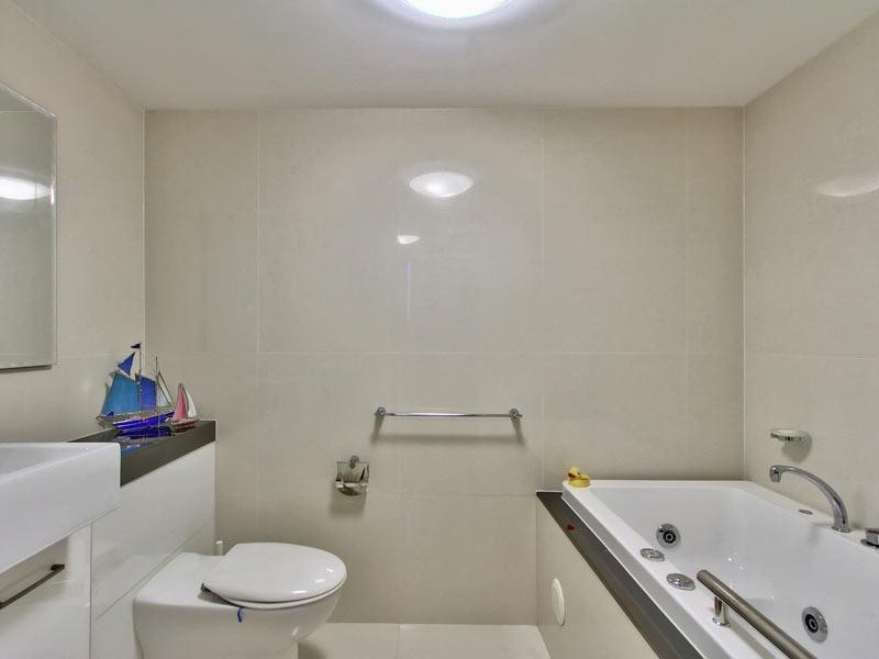 307/26 Mollison Street, South Brisbane QLD 4101