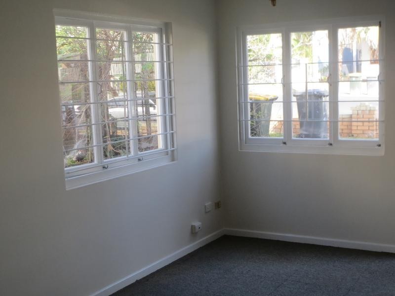 2/22 Vera Street, Greenslopes QLD 4120