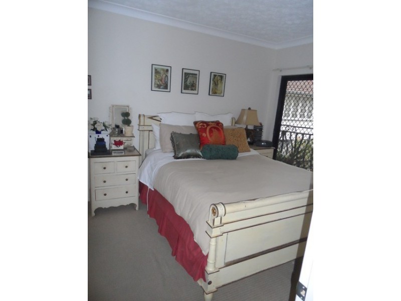 8/39 Edmondstone Street, South Brisbane QLD 4101