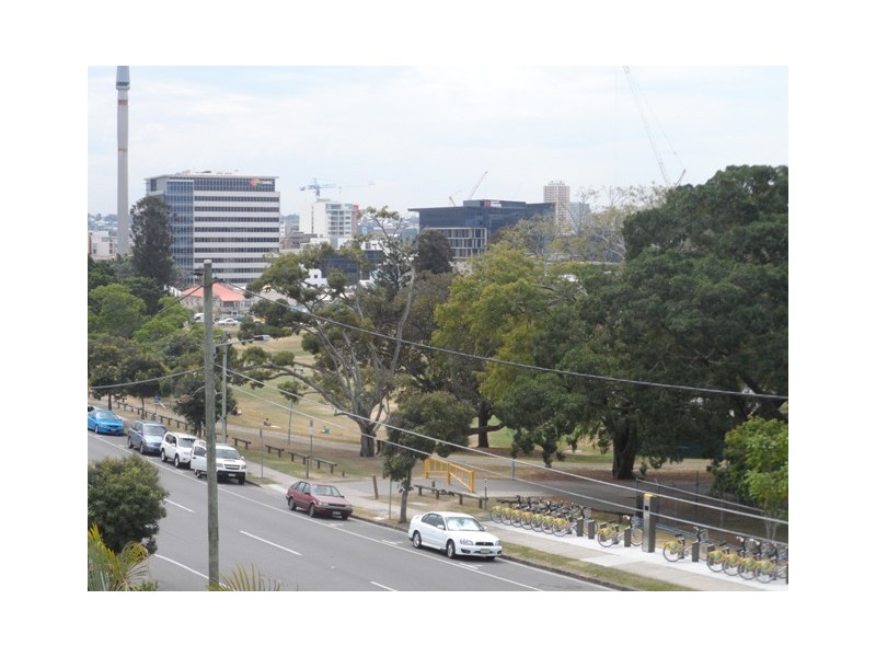 8/39 Edmondstone Street, South Brisbane QLD 4101