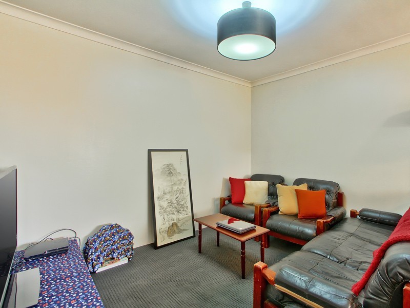 4/23 Chermside ST, Highgate Hill QLD 4101