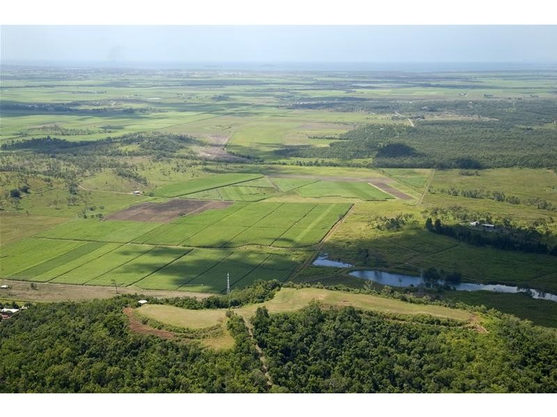 24770 Peak Downs Highway, Victoria Plains QLD 4751